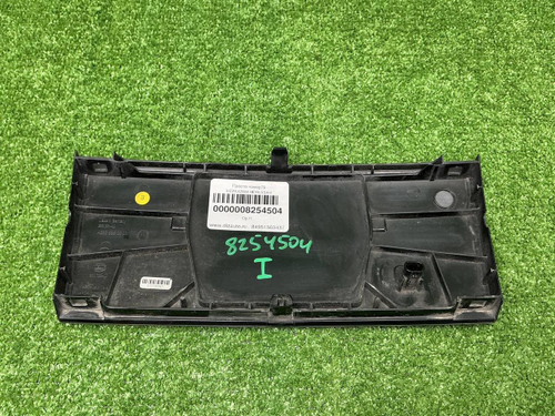 Накладка решетки радиатора Mercedes S W223 (20-нв)