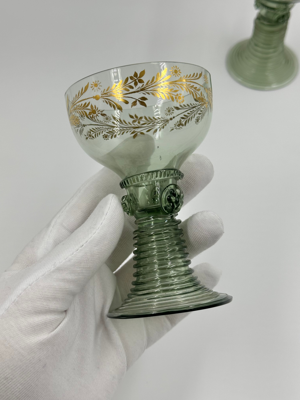 Пара бокалов рёмеров