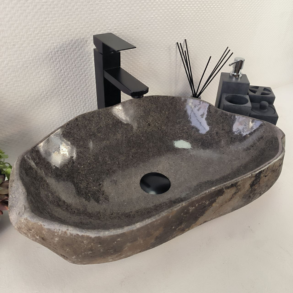 Раковина из речного камня RS-64994 54*34*15 0862