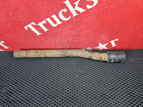 Кронштейн крыла заднего