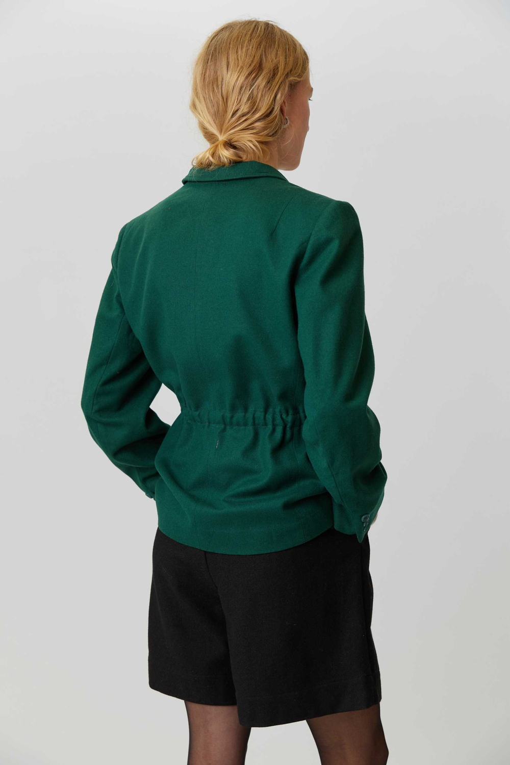 Винтажный изумрудный жакет с кулиской