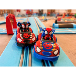 Гоночная трасса Carrera 63050 1.First «Spidey Go Webs Go» 2.9 м с 2 машинками 63050 — фото 9