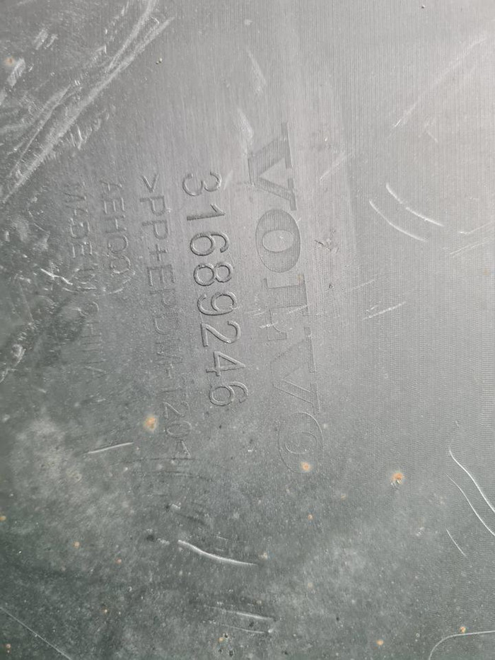 Бампер задний Volvo XC60 2 (2017-2021)