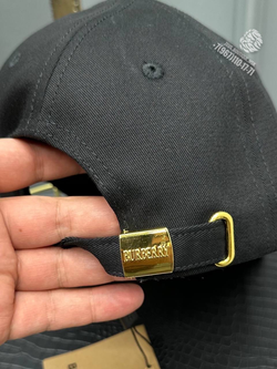 Бейсболка Burberry