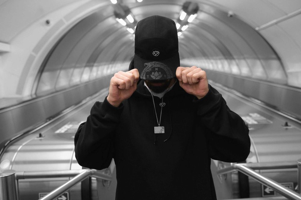 Кепка Тандем Тэндай Black Lotus 6-ти панельная черная