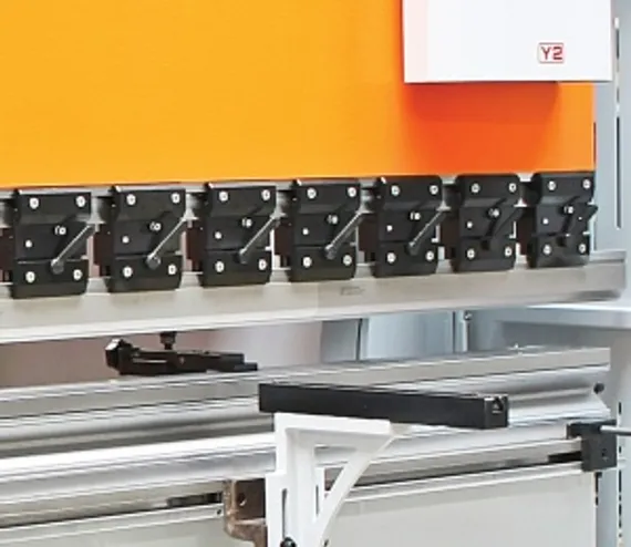 Листогибочный гидравлический пресс Ermaksan серии Power Bend PRO