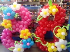 Фигура из шаров на 8 марта №1