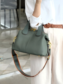 женская сумка на плечо из натуральной кожи