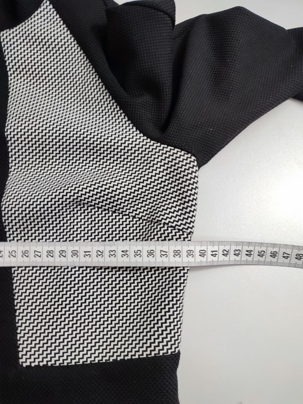 Платье Yarmina комбинированное 42 размер