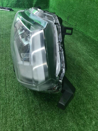 Фара правая Nissan X-Trail T32 (2017-2022) LED