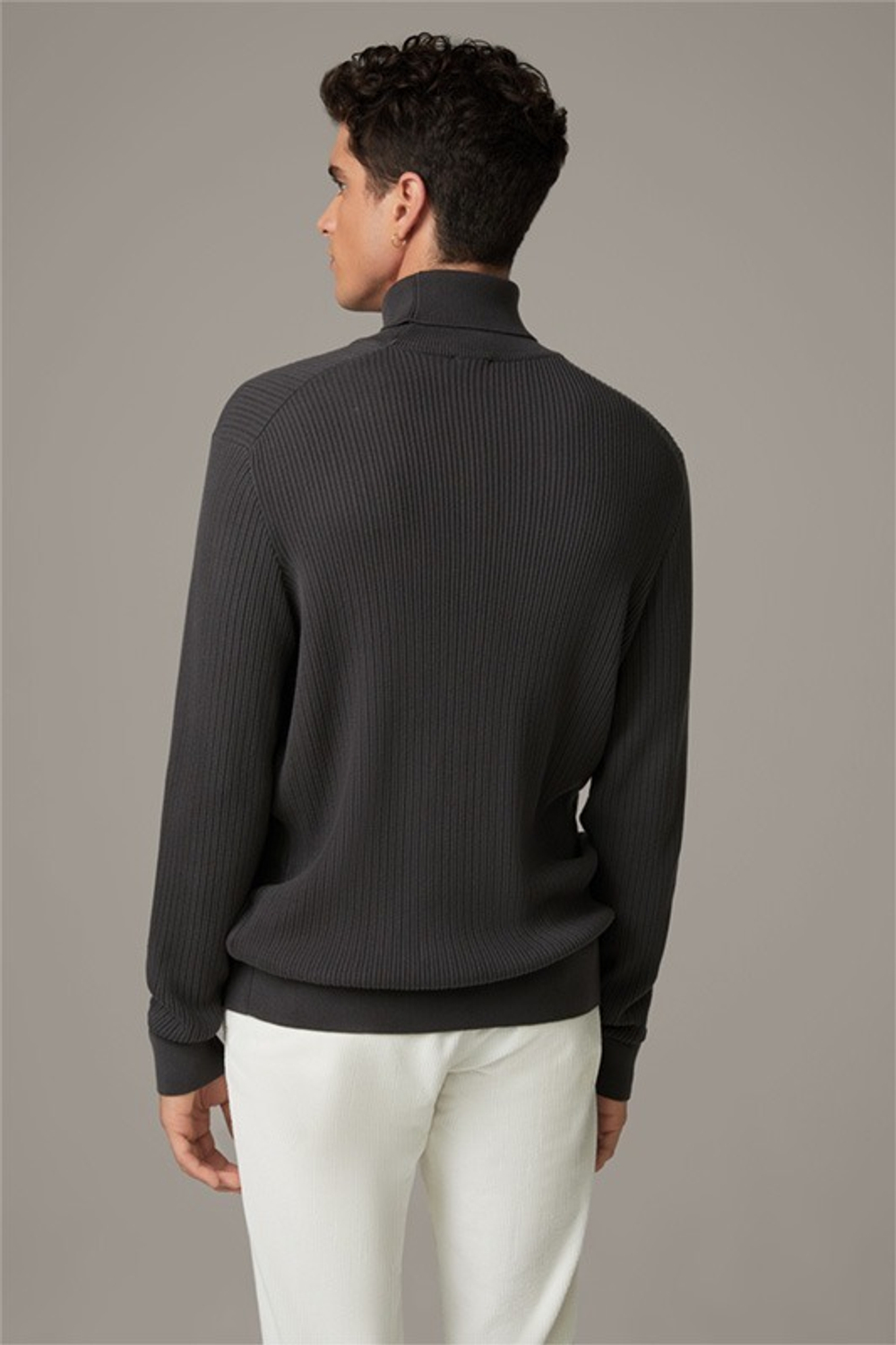 Свитер мужской STRELLSON