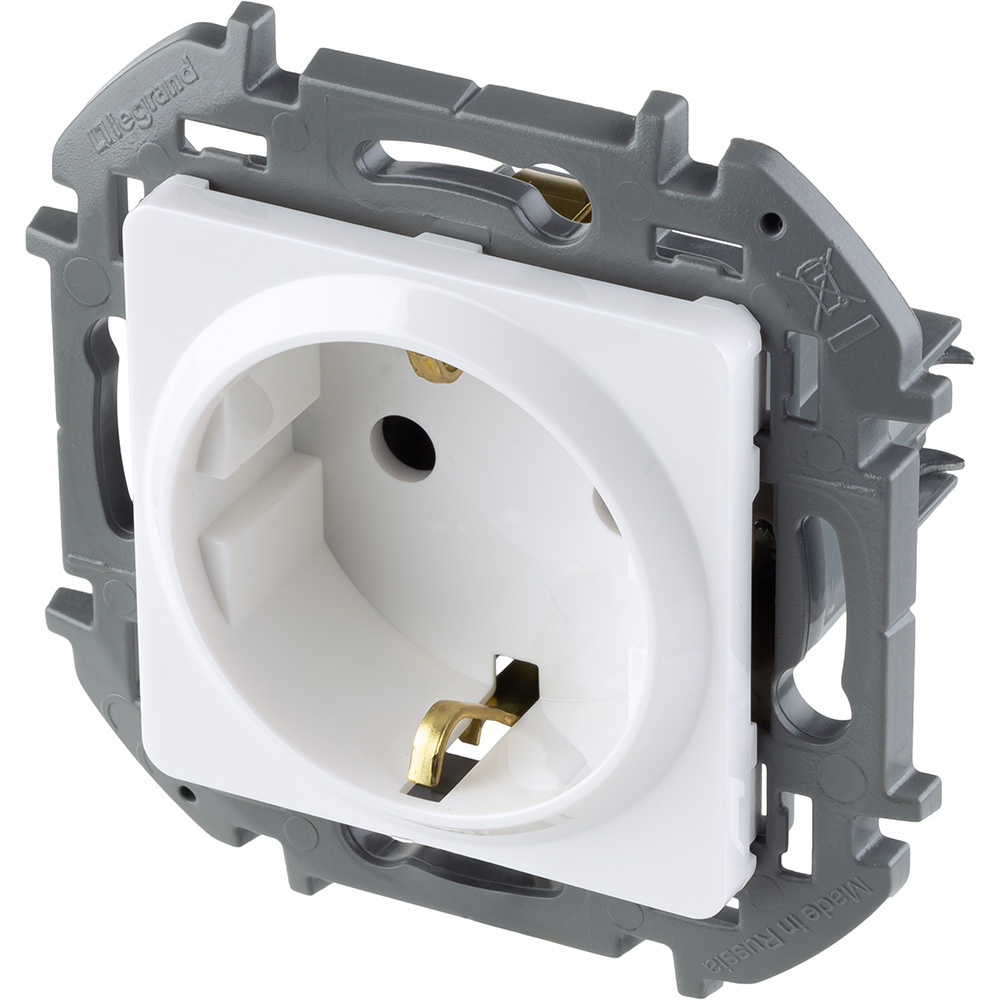 Розетка с заземлением без шторок 16А 250В белый Inspiria Legrand