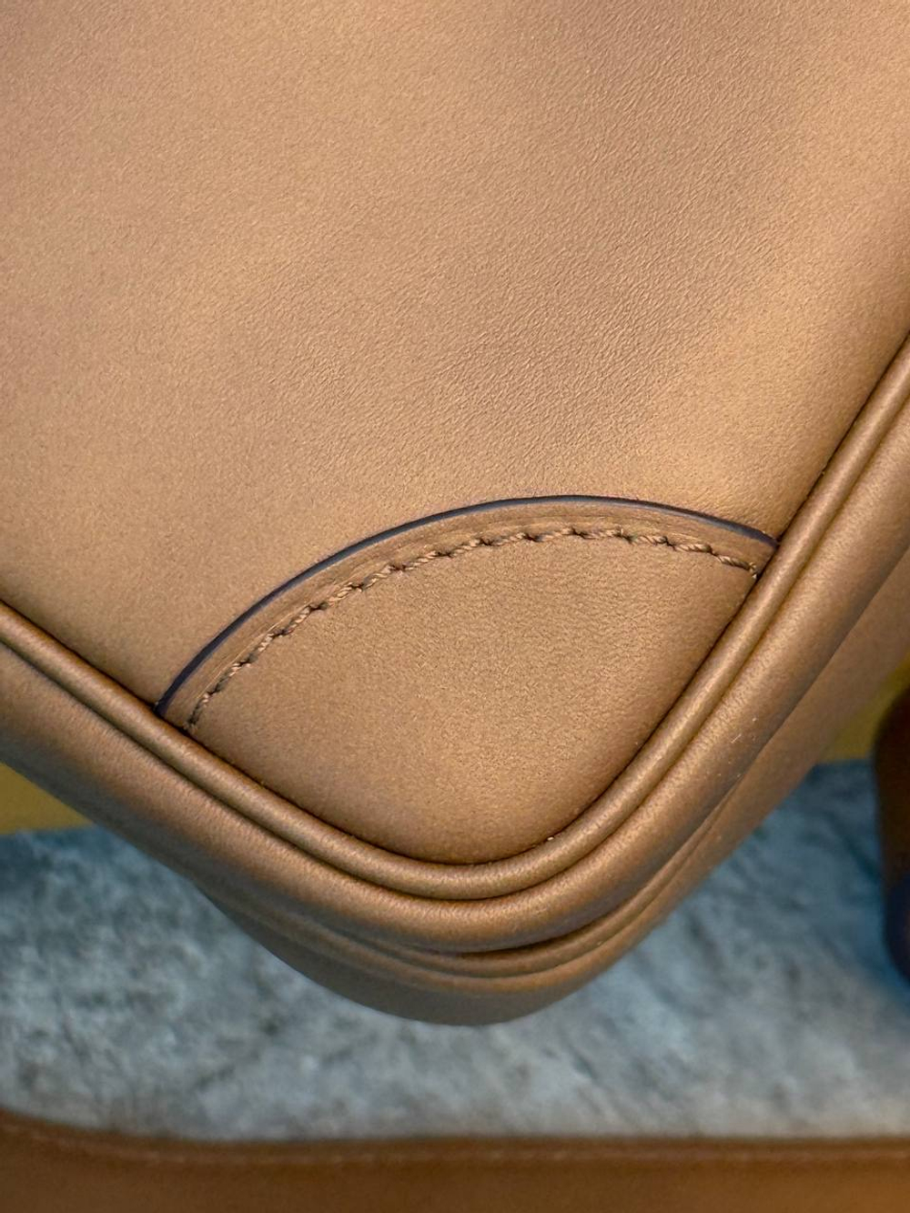 Сумка через плечо Louis Vuitton Nil