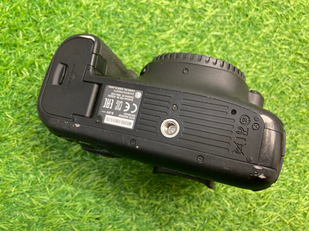 Canon EOS 6D (51 700 кадров)