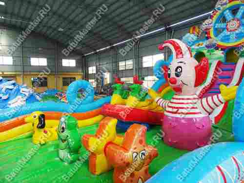 Коммерческий надувной батут "Парк развлечений" 12*8*6,5 м