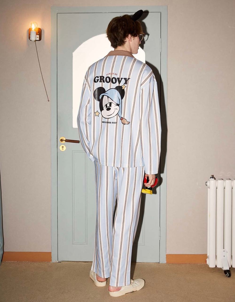 Пижама Disney «Mickey Mouse Groovy», голуб.