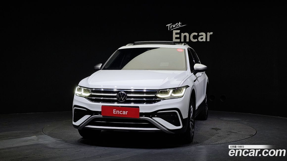 Volkswagen Tiguan Allspace 2.0 TSI Prestige (11.2022)