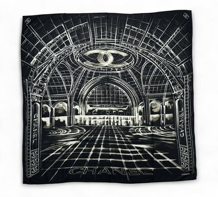 Платок CHANEL