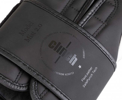 Перчатки боксерские Clinch Mist 2.0 черные C183