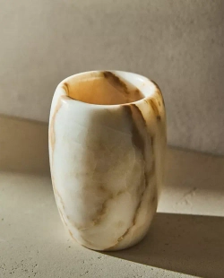 ZARA HOME СТАКАН ДЛЯ ЗУБНЫХ ЩЕТОК ИЗ МРАМОРА, ЭКРЮ
