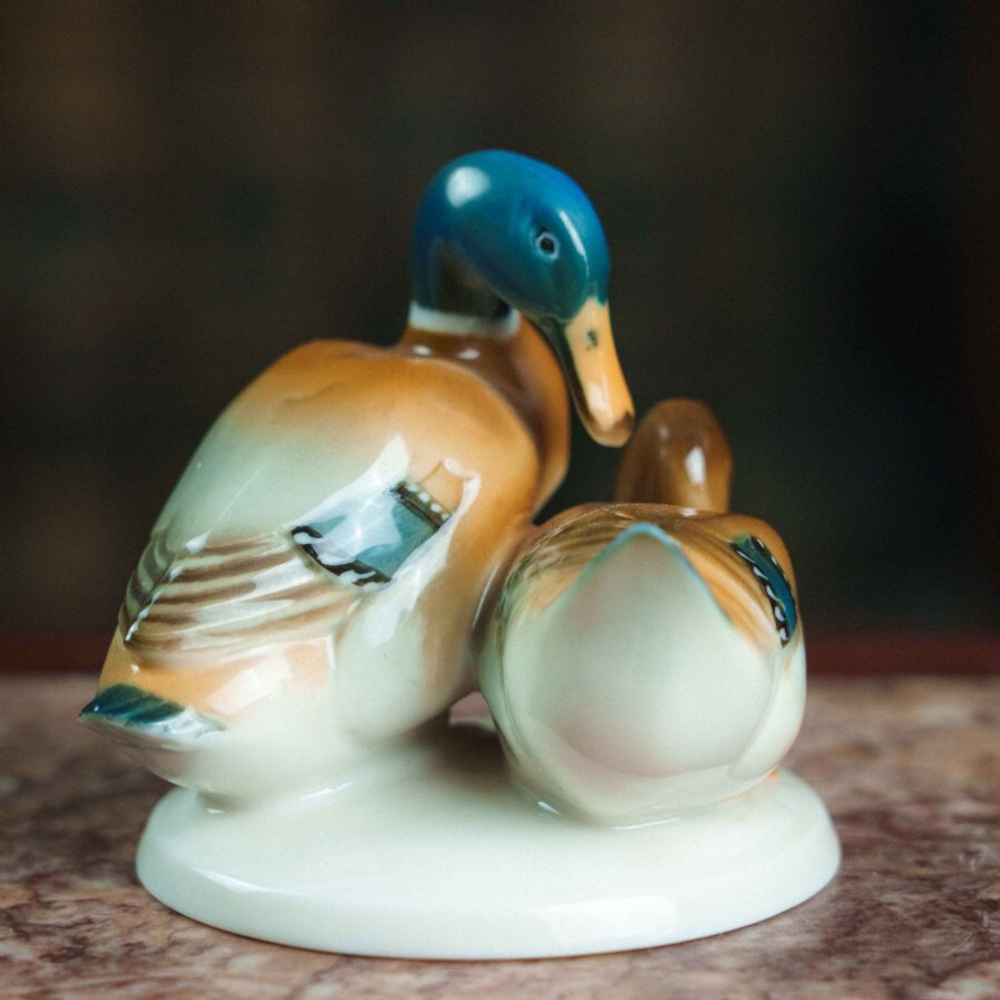 Фарфоровая фигурка «Уточки»