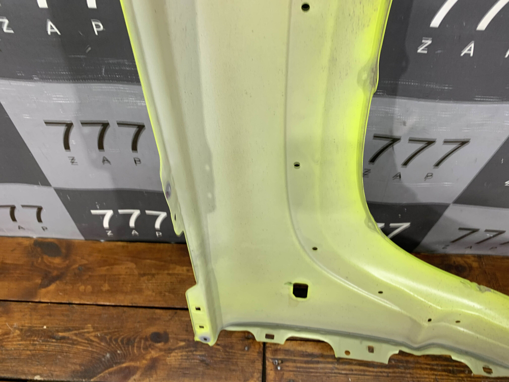 Крыло переднее левое Suzuki Jimny 4 18-нв Б/У Оригинал 5881178R00000