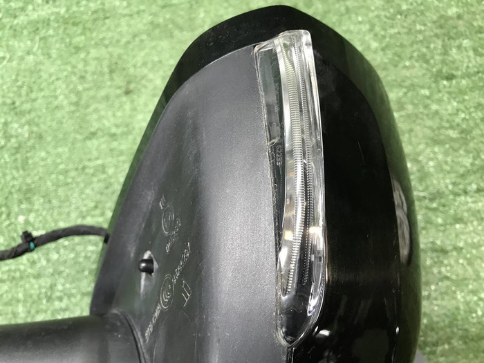 Зеркало правое Volvo XC60 2 (2017-н.в.) 12 конт.