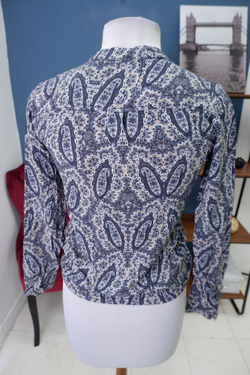 Блузка Reserved красивой расцветки 40 размер