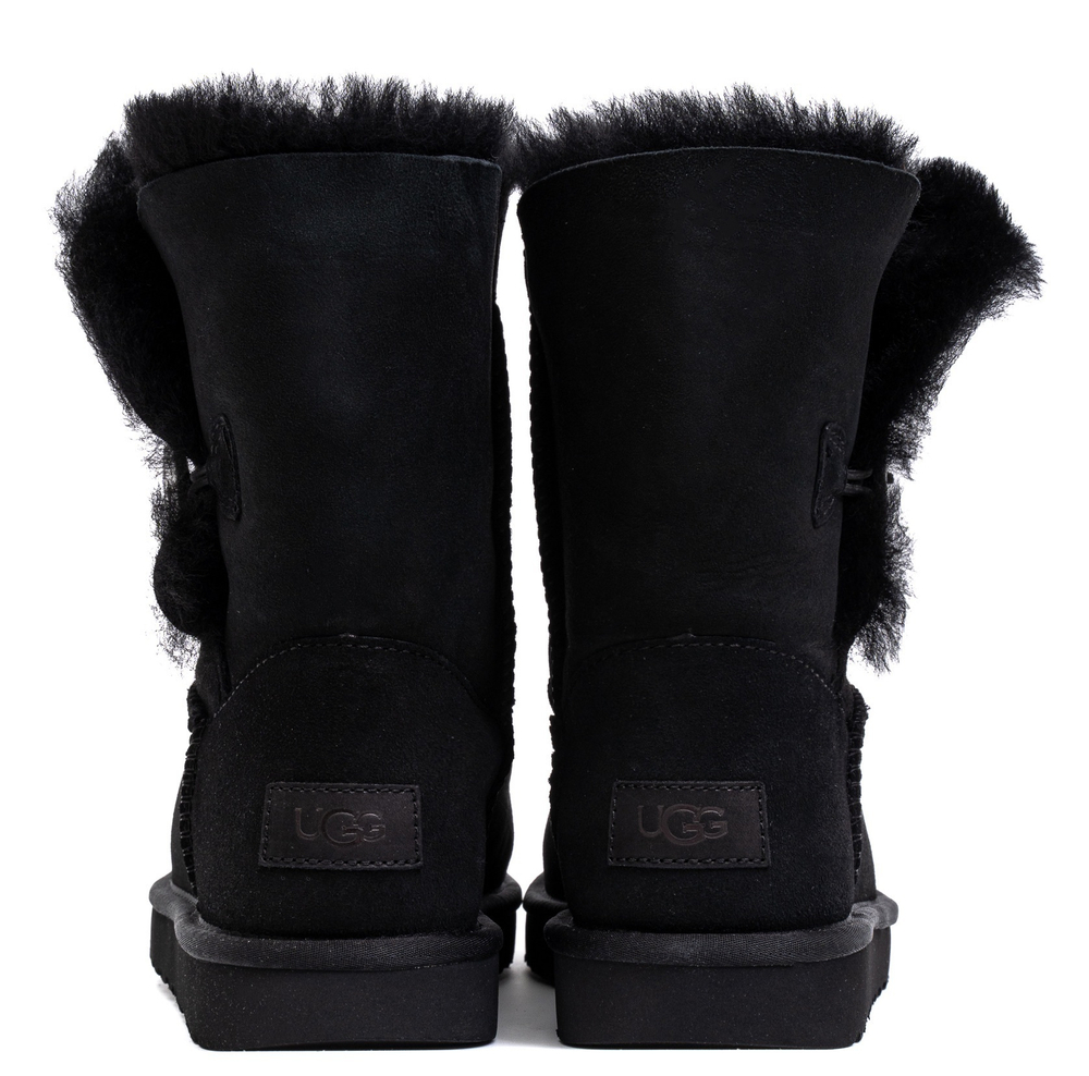 UGG Bailey Button II Black