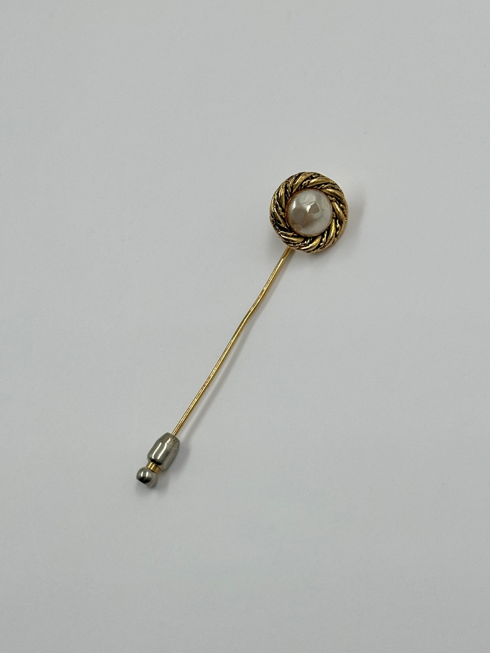 Брошь булавка с «жемчугом» Chanel