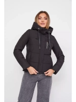 Куртка короткая с капюшоном