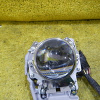 Битая Фара правая Toyota Land Cruiser 200 (2015-2021) LED