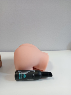 Мастурбатор с вибрацией и всасыванием Cutie Lush