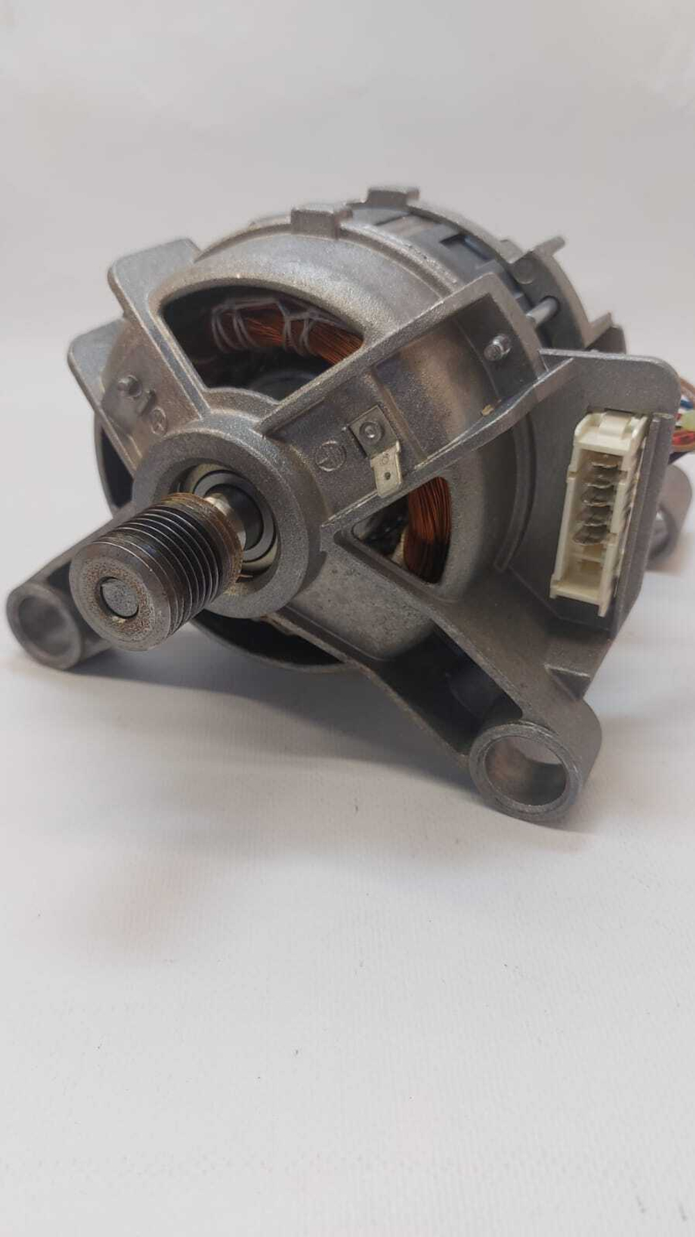 177.1 Двигатель стиральной машины Indesit, Ariston 160021480.03 б/у