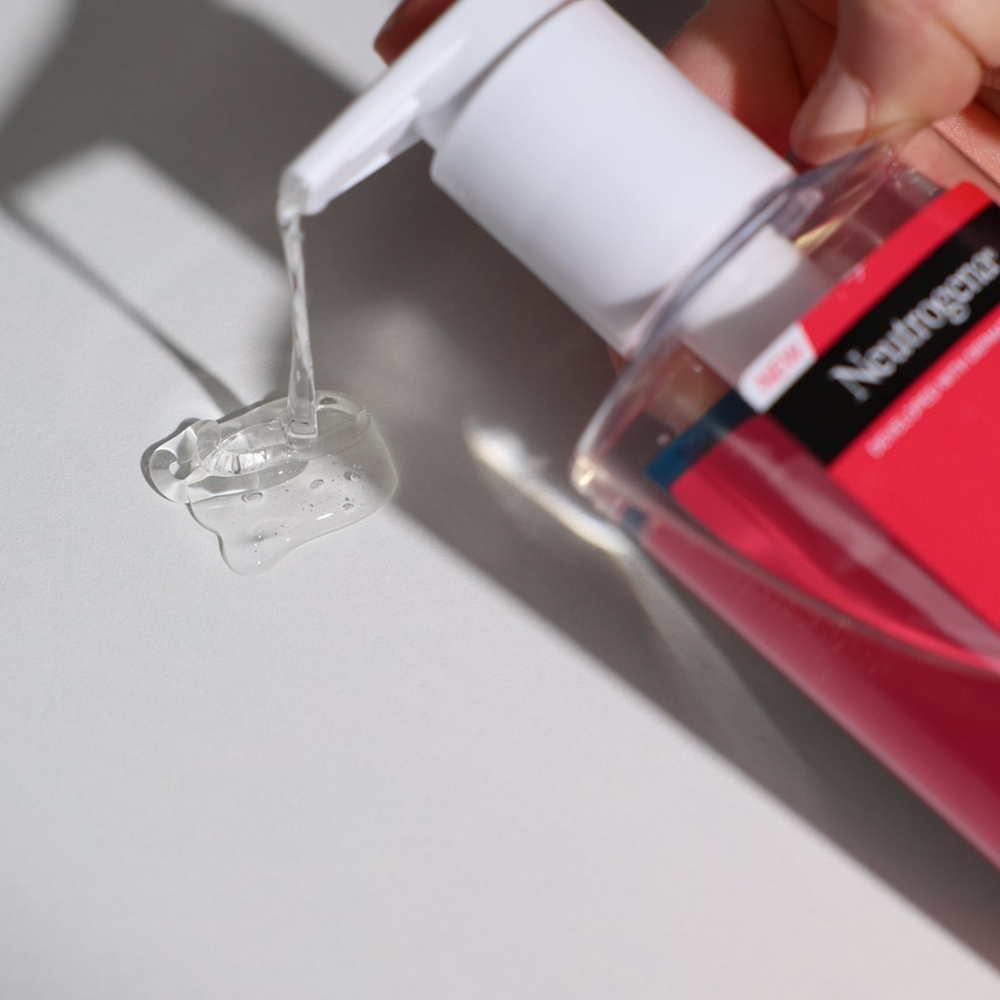 Neutrogena Clear & Defend+ - очищающий гель против прыщей /   200  ml  / GTIN 3574661650760