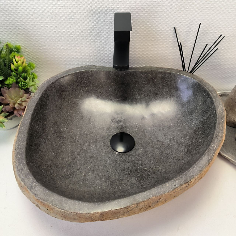 Раковина из речного камня RS-63451 (50*43*15) 0123