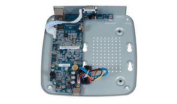 IP-видеорегистратор (NVR) RVi-IPN4/1