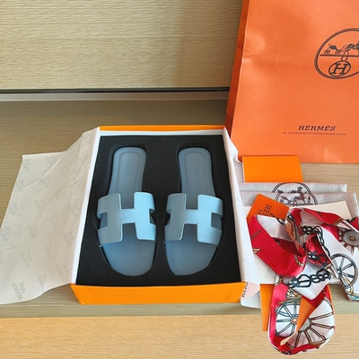 Hermes Oran Sandal