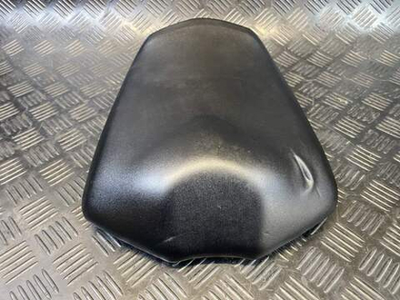 Сиденье пассажирское Yamaha FZ1 Fazer RN17