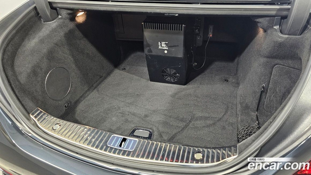 Mercedes-Benz S-Class W222 Maybach S560 4MATIC (10.2020)
