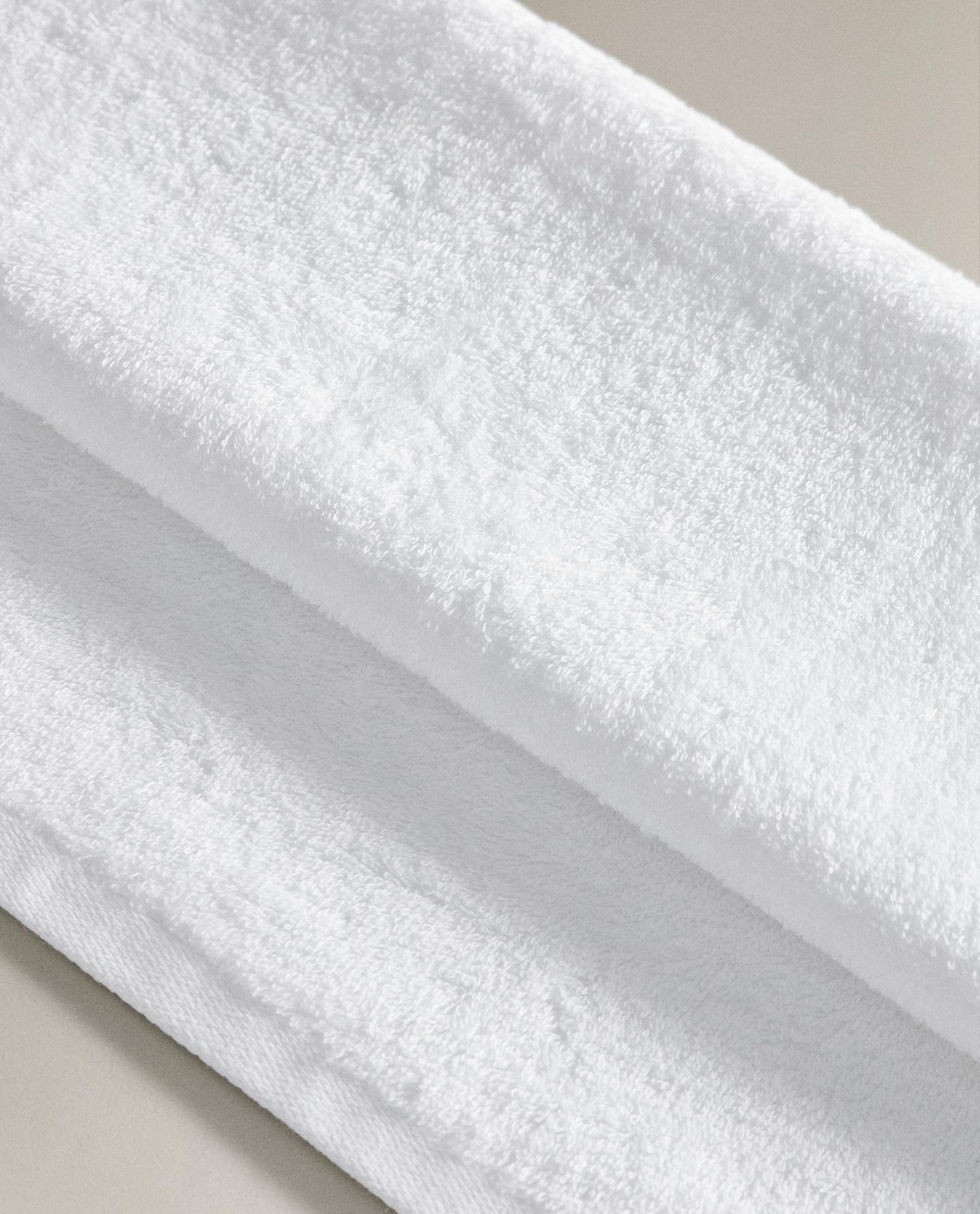 Zara Home - Очень мягкое банное полотенце, белый, 70х140 см