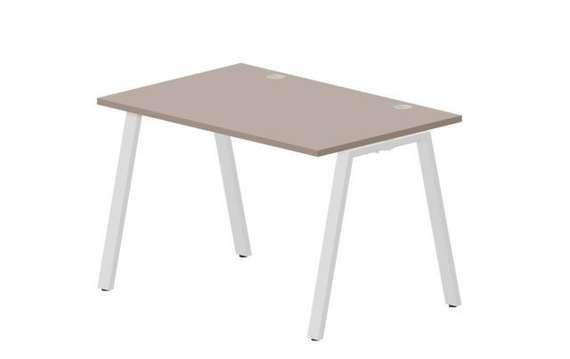 стол Arena 1180х780х750мм (2 громмета)