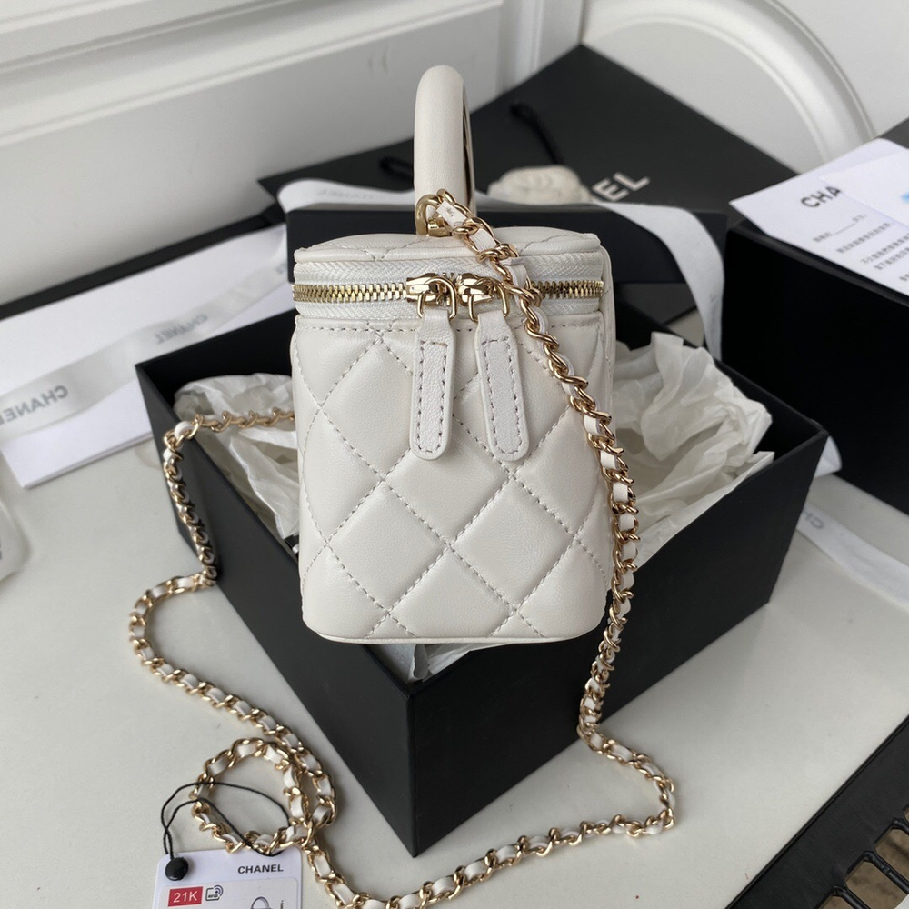 Chane1 Vanity With Chain 17 cm