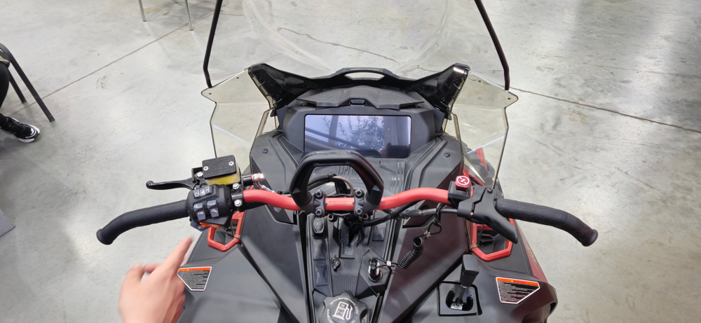 Снегоход AODES Snowcross 1000 SWT 600mm LCD 10.25