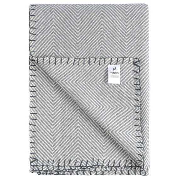 Плед из шерсти мериноса серого цвета из коллекции essential, 130х180 см