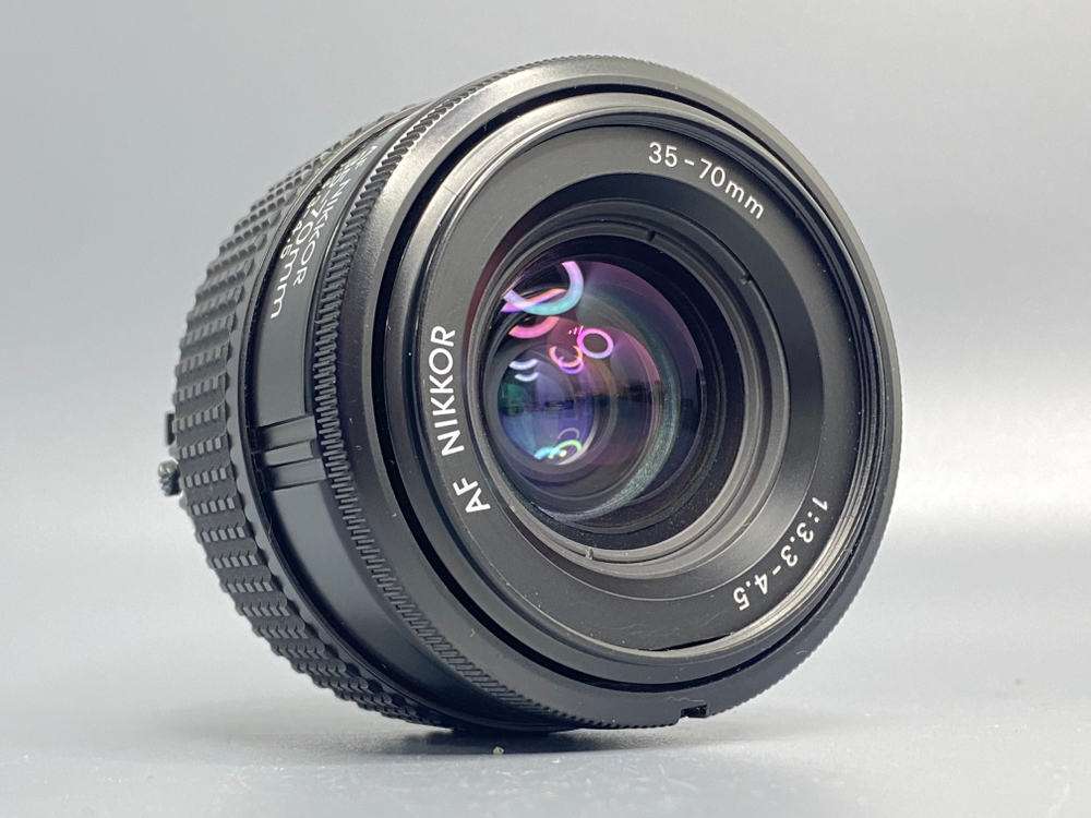 Nikon AF 35-70mm 3.3-4.5 Грибок внутри