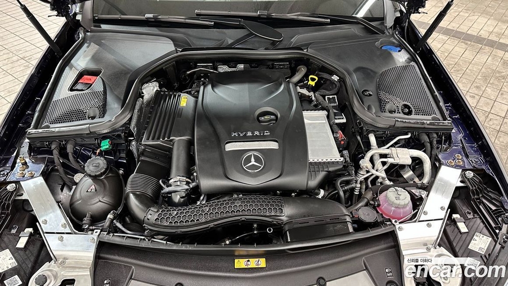 Mercedes-Benz E-Class W213 E300e 4MATIC Exclusive (12.2022)