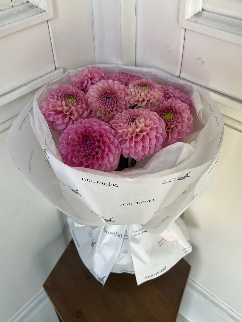 Моно букет из георгин в розовом оттенке