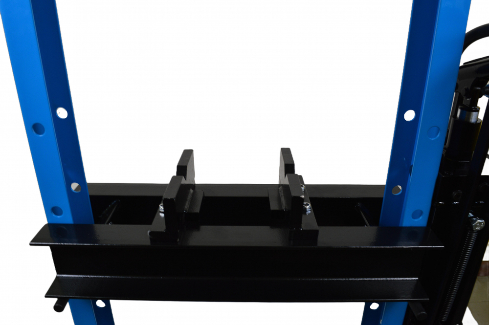 Пресс напольный гидравлический с ножным приводом 12т GW-0912F Great Wolf