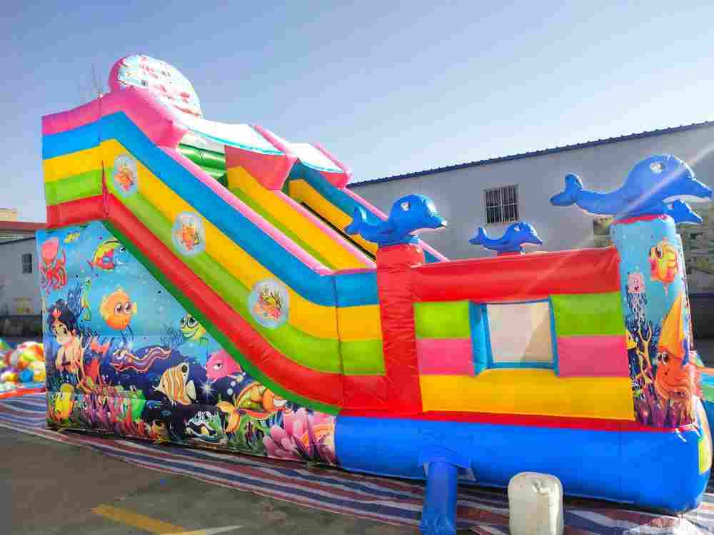 Коммерческий надувной батут-горка «Приключения рыбки» 7*4*5.5 м